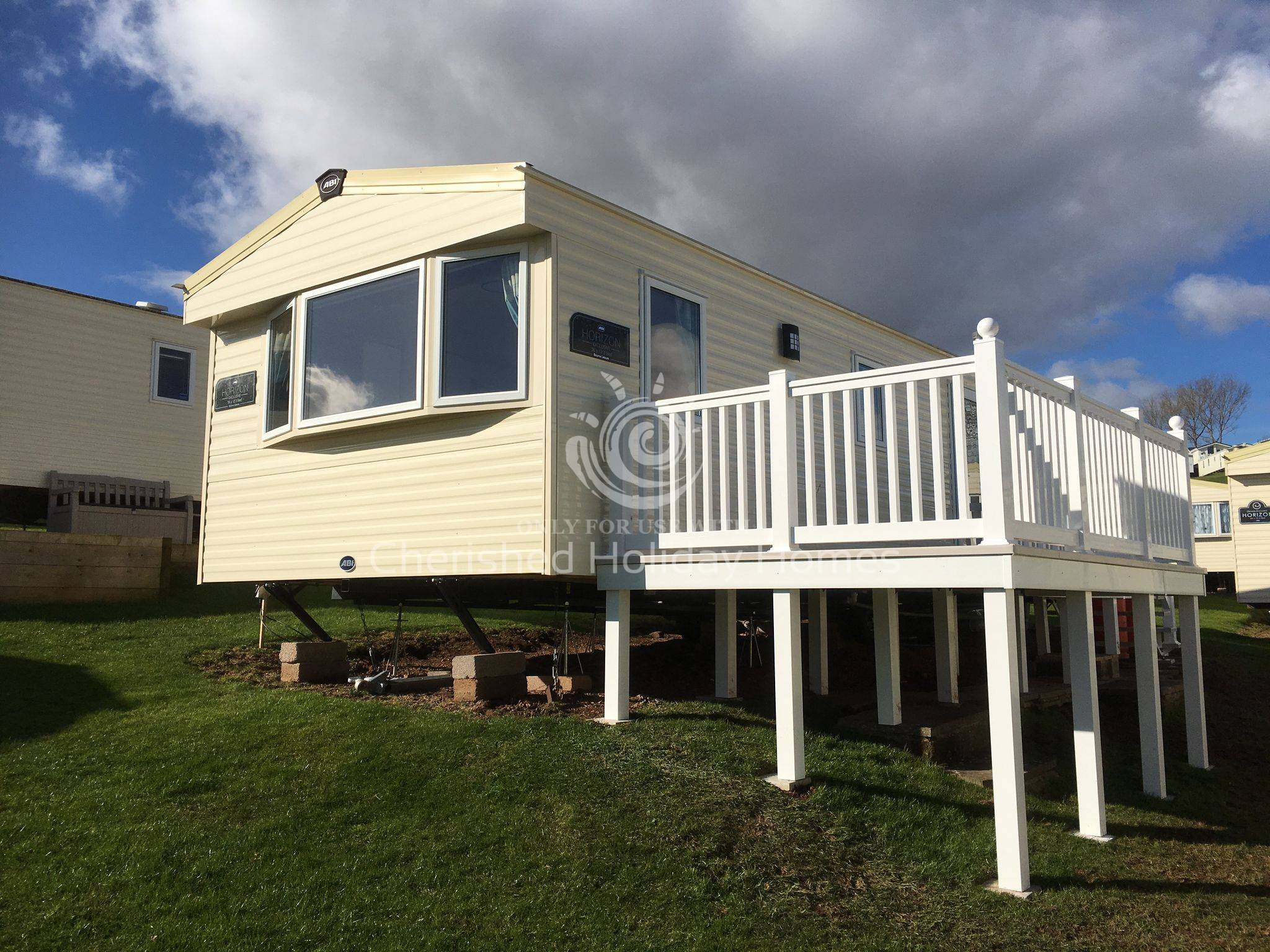 Haven Devon Cliffs 2018 3 bedroom deluxe plus model caravan on The Elms