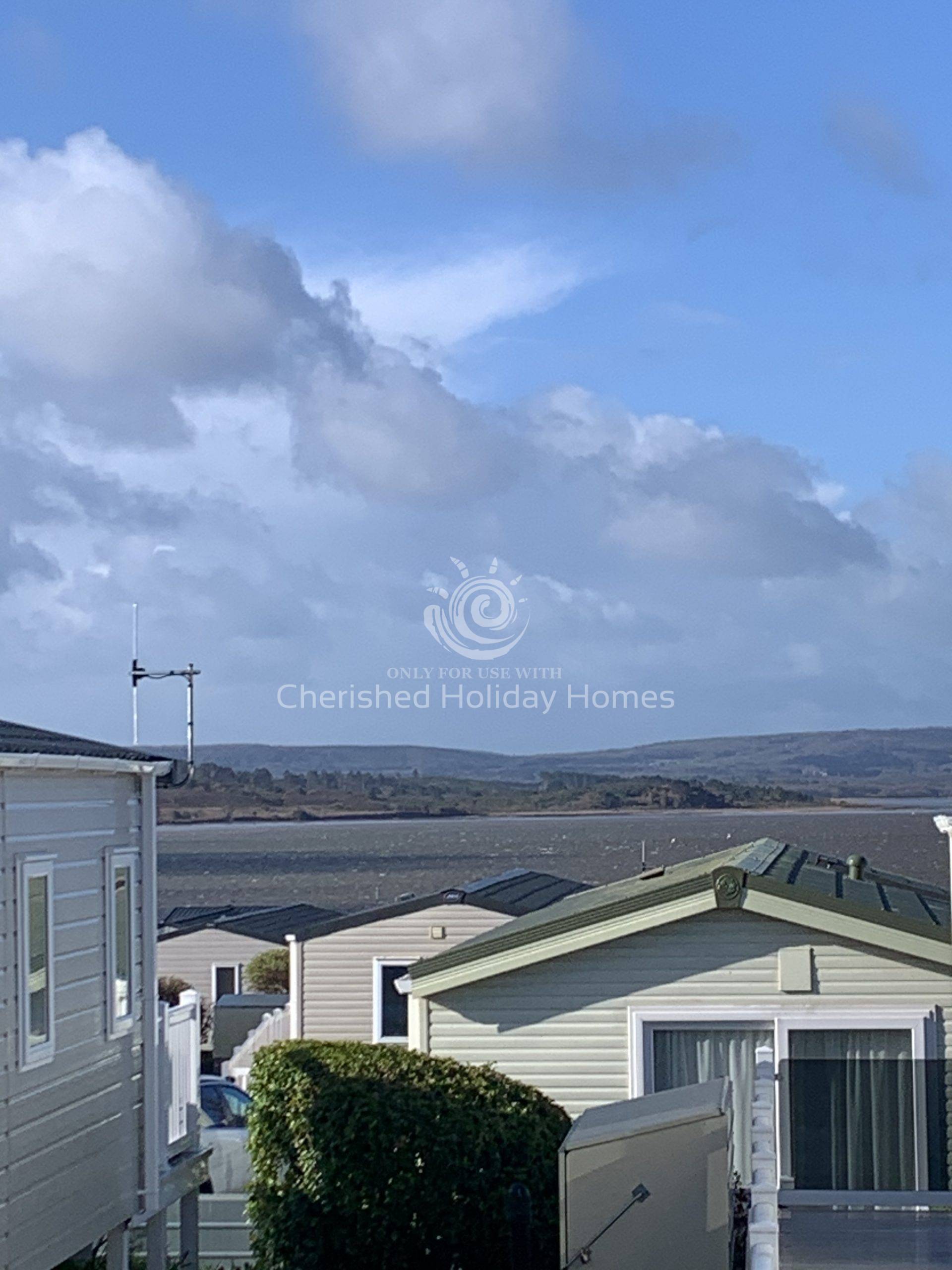 Rockley Park Harbour View Poole, luxury caravan with large decking and